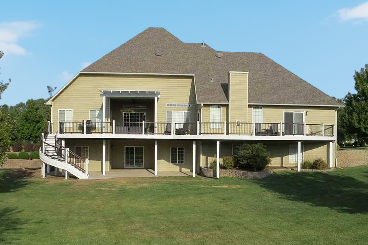 Eaton Roofing & Exteriors photo 3